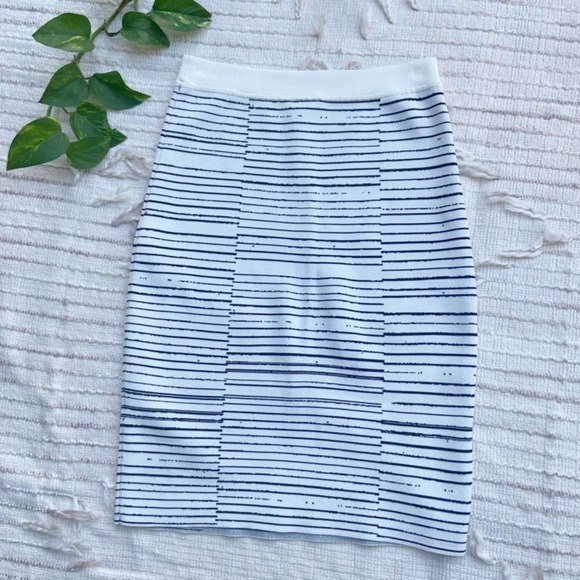 A.L.C. Lyons Striped Ponte business casual bodycon stretch Pencil Skirt Sz M - Picture 6 of 11